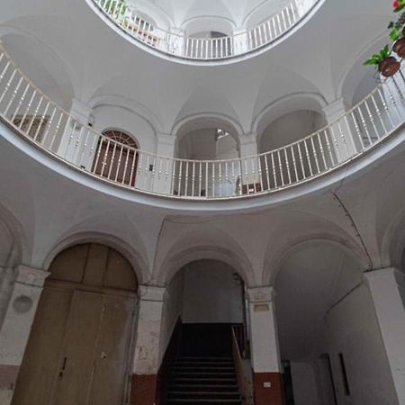 Comfort As Usual Bari Exterior foto
